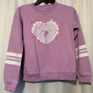 Purple Sweatshirt with Heart Design